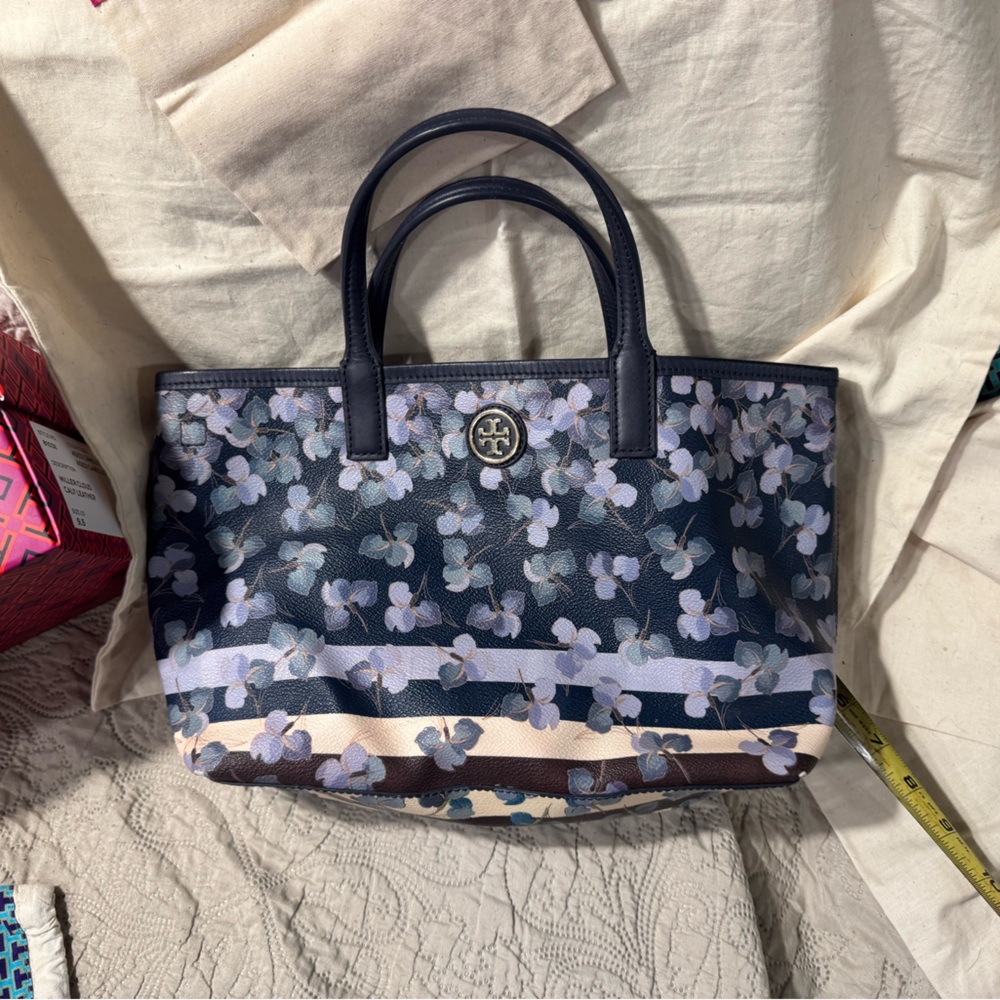 Tory Burch Floral tote